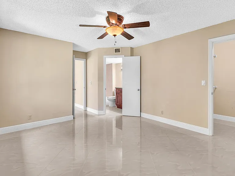 3370 Pinewalk Dr N #1222 — Photo 38
