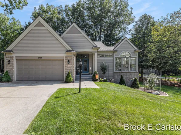 1985 Forest Glen Ct, Muskegon, MI 49441