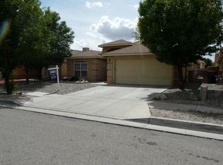 10235 Country Meadows Dr NW, Albuquerque, NM 87114