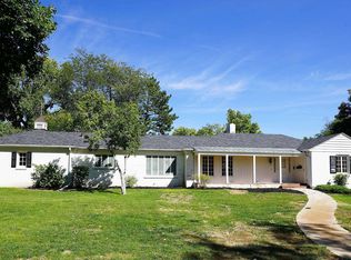 202 Morton Rd, Columbus, NE 68601