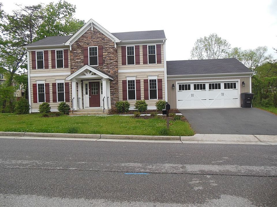 1st image of 6402 Monet Dr