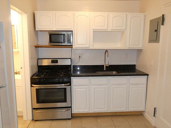 2nd image of 587 1st Ave APT 2F