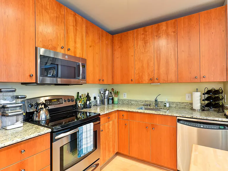 520 John Carlyle St #234 — Photo 8