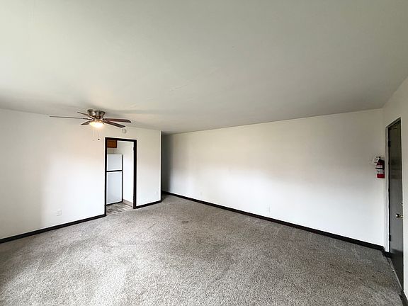 2nd image of 1680 Skyline Dr APT 8