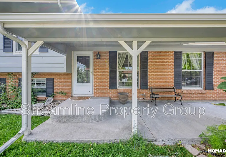 10136 W Keene Ave — Photo 6