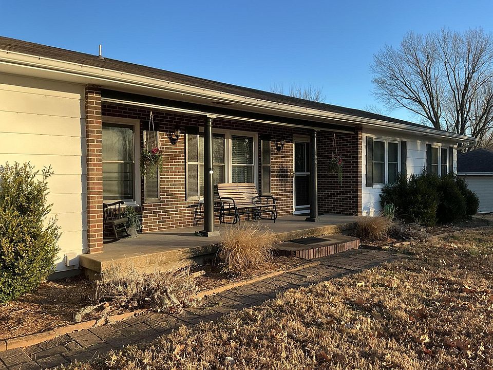 1st image of 1601 Ely Drive