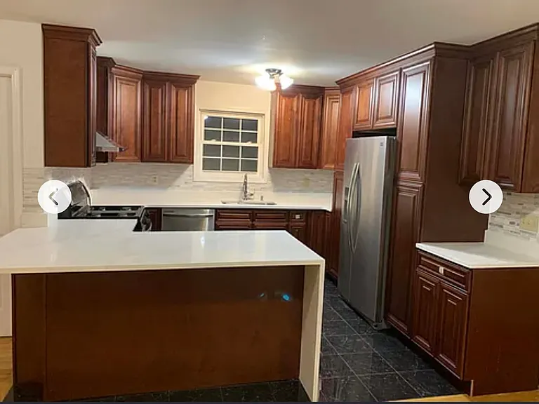 113 Leonard St #2 — Photo 3
