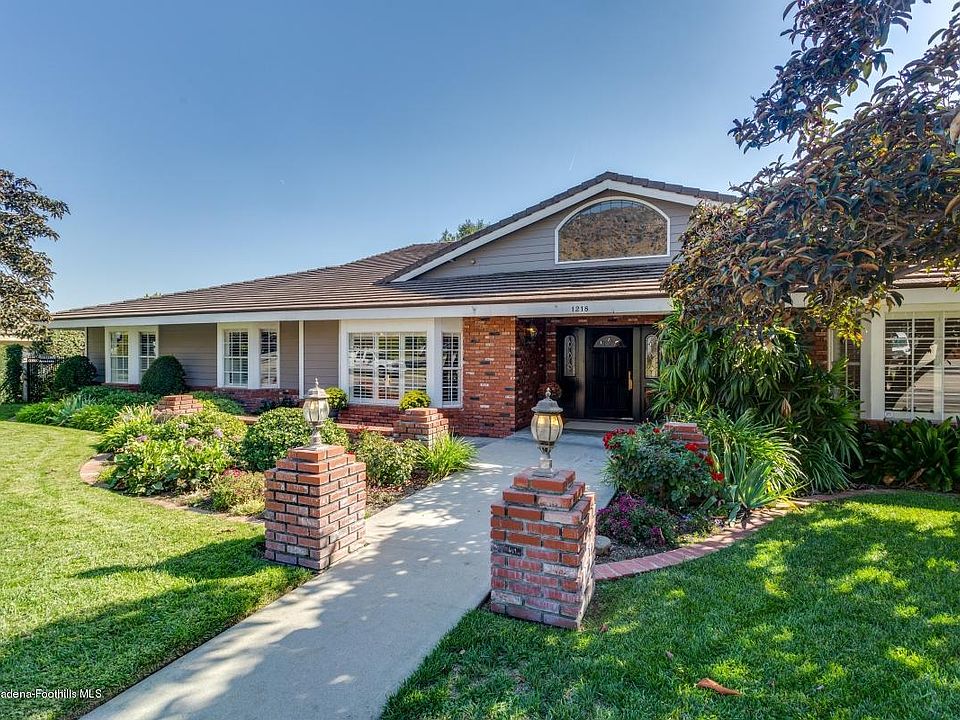 1st image of 1218 Foxglove Ct