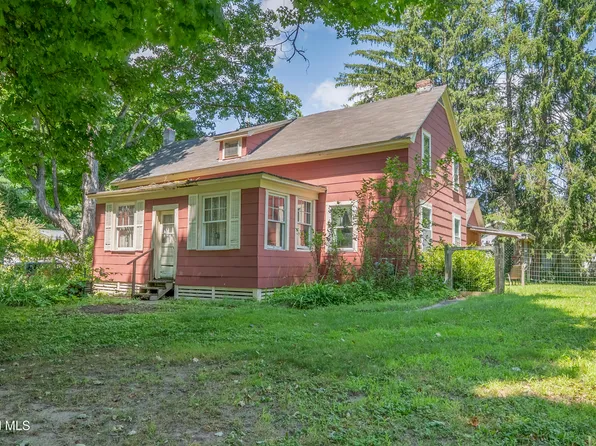 108 Stone Church Road, Tribes Hill, NY 12177