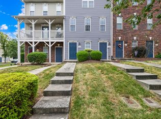 118 Steam Engine Dr UNIT 108, Mooresville, NC 28115