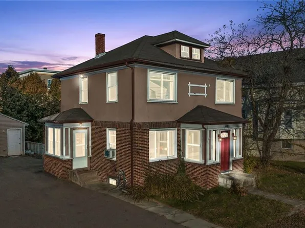 534 Diamond Hill Rd, Woonsocket, RI 02895