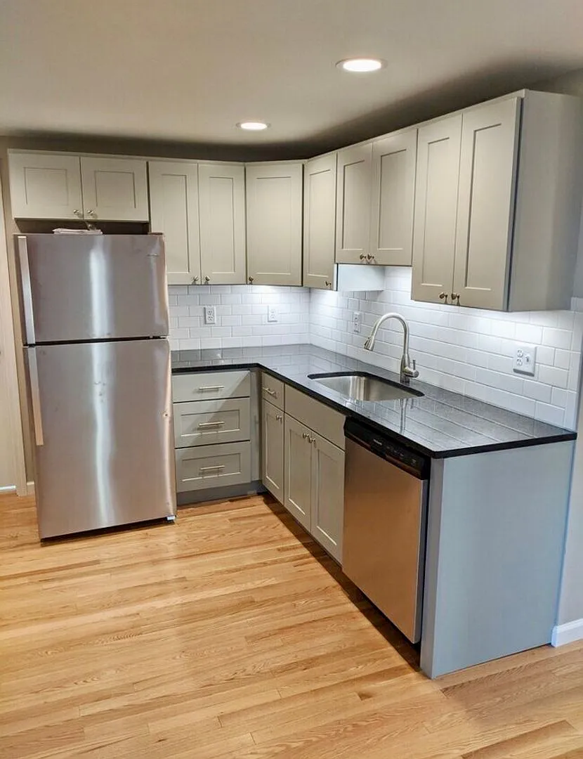 209 Meadow St — Photo 3