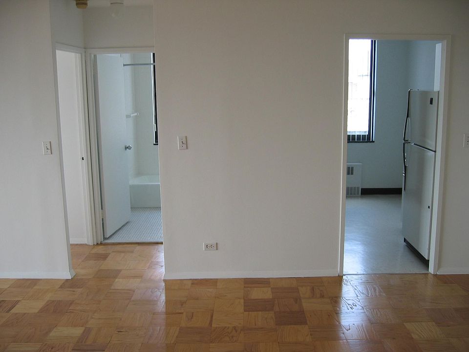 1st image of 407 Park Ave S APT 9A