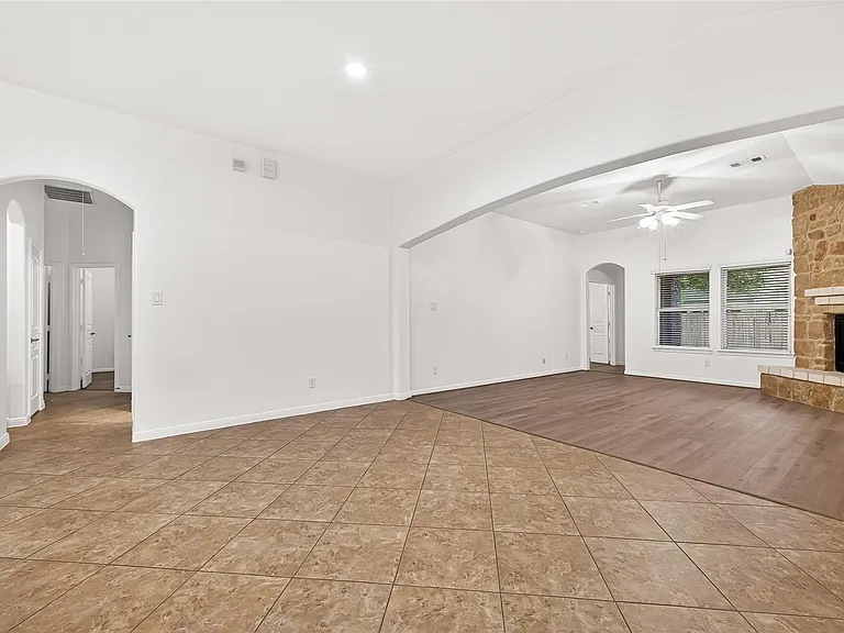 4907 Harper River Ct — Photo 18