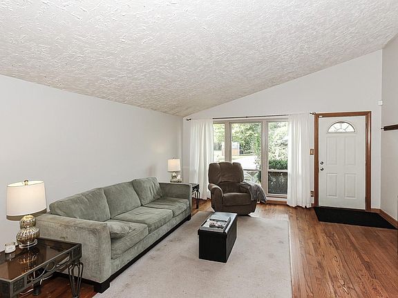 4th image of 49 N Glenview Ave