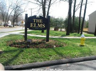 19 Windwood Dr UNIT 19, Windsor Locks, CT 06096