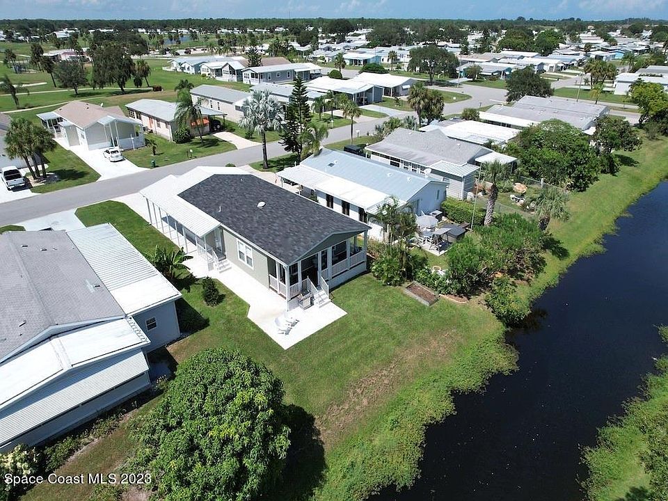 1st image of 1011 Barefoot Cir