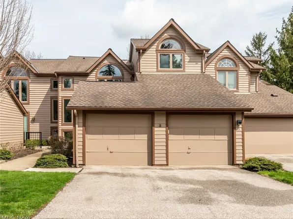 3 Windrush Ln, Beachwood, OH 44122