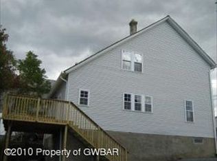 224 Lincoln St, Dupont, PA 18641