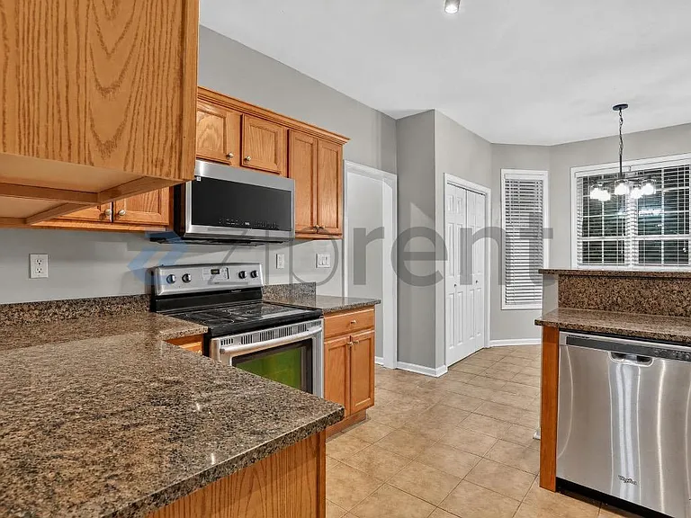 506 Waterford Rd NW — Photo 20