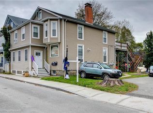 8 Pleasant St, Newport, RI 02840