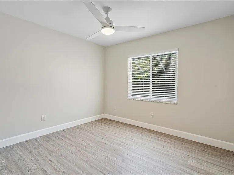 10884 Gantry St — Photo 20