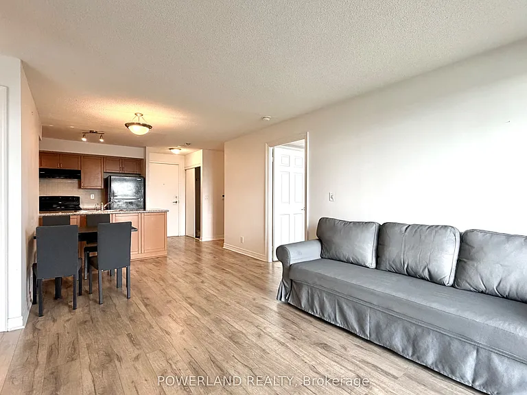 33 Cox Blvd #1521 — Photo 5