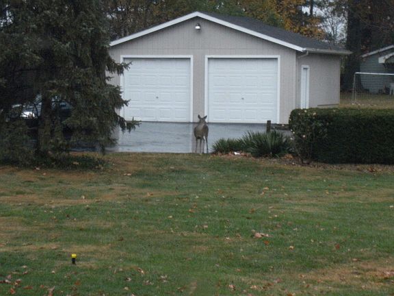 detached garage