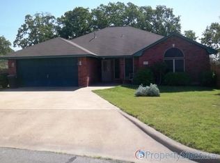 1310 Remington Ct, College Station, TX 77845