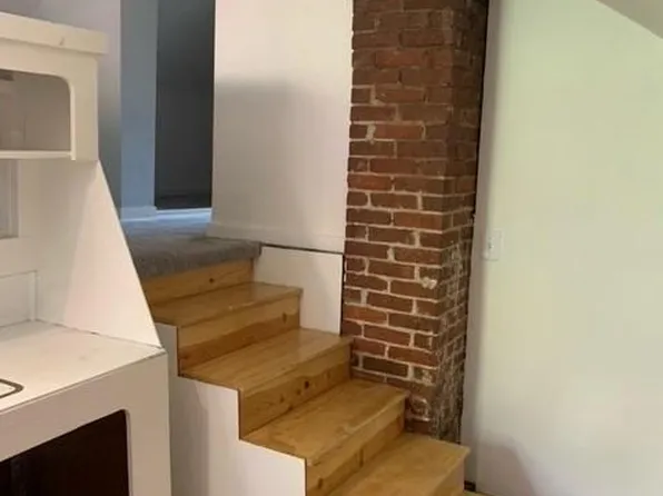 1215 June St Unit A, Hood River, OR 97031