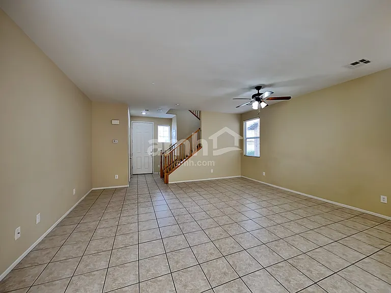 29 Belden Ave — Photo 8