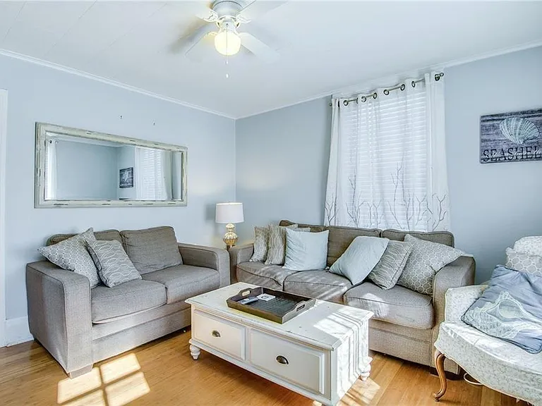 1 Lucas Ave — Photo 6