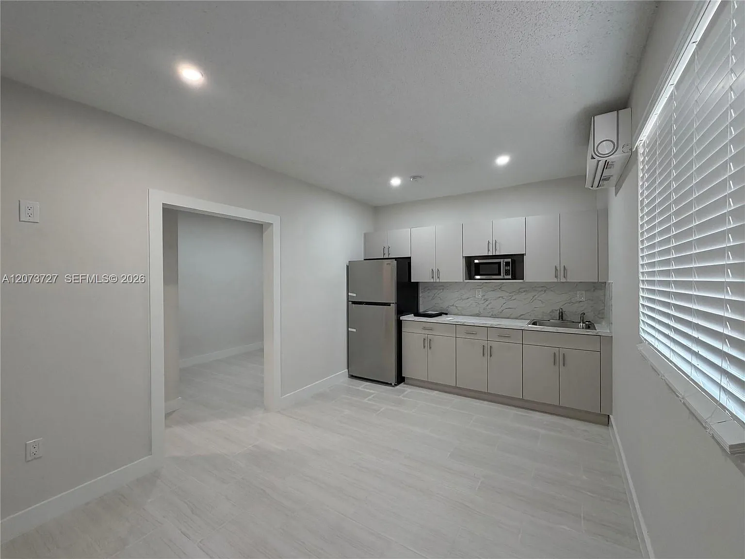 1 bed, 1.0 bath, 400 sqft, $1,500 — Photo 1