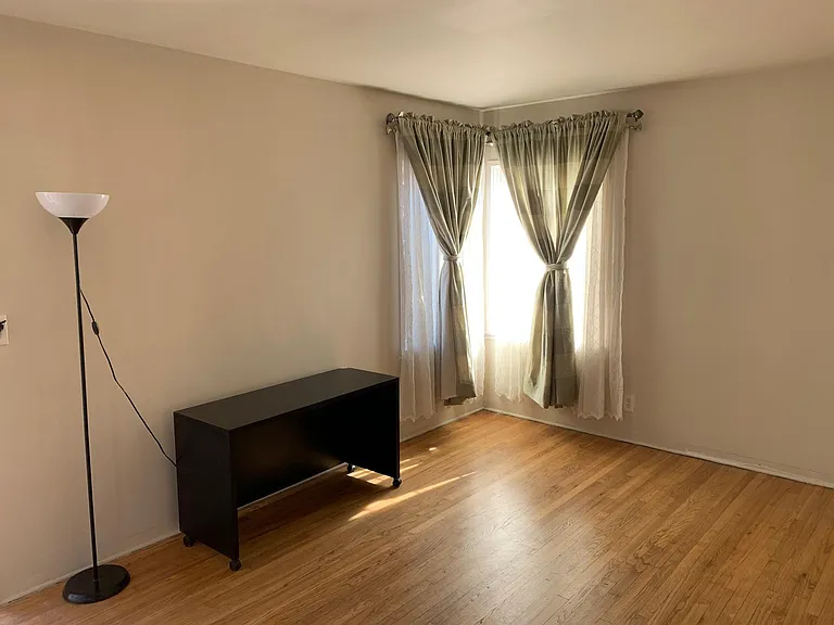 249 5th Ave #2 — Photo 3