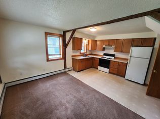 56 Shelterwood Rd #G, East Greenbush, NY 12061