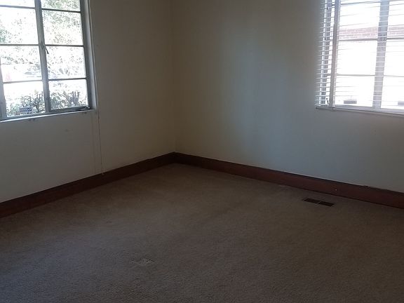 5th image of 4243 Dellwood Dr
