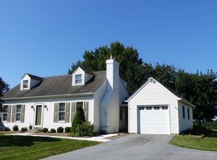 18 Berkley Dr, Downingtown, PA 19335