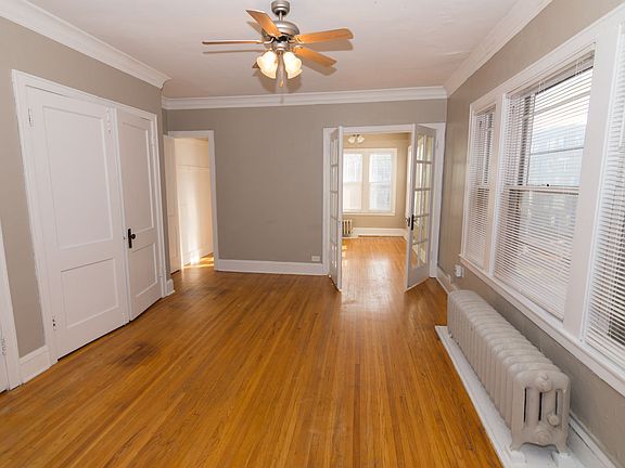 3rd image of 600 W Franklin Ave APT 304