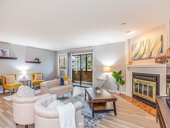2nd image of 18606 52nd Ave W APT 233