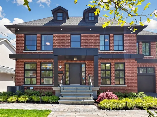17 Romney Rd, Toronto, ON M3H 1H1