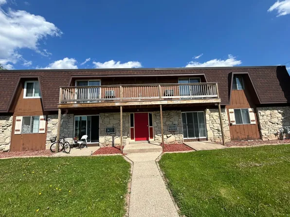2300 Woodrow Court, 2300 Woodrow Ct APT 5, Appleton, WI 54915