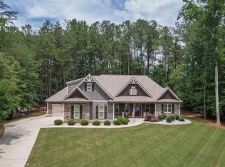497 Oak Forest Dr, Dawsonville, GA 30534