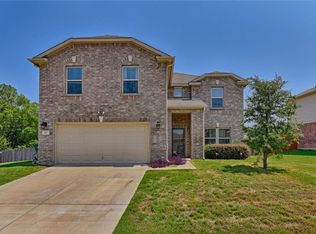 527 Shell St, Cedar Hill, TX 75104