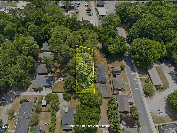 3rd image of 620 Railroad Street