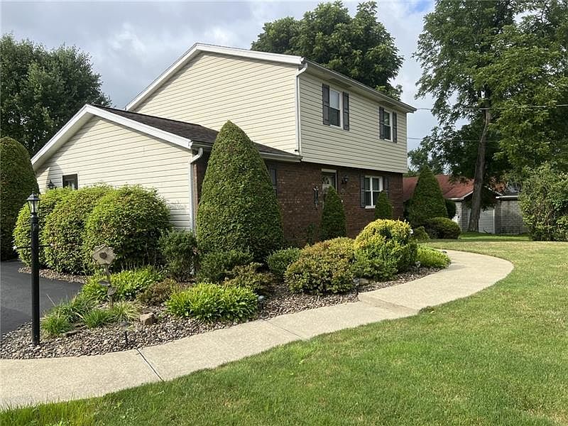 170 Hopwood Coolspring Rd N, Hopwood, PA 15445 Zillow