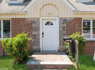 119 Hoover Rd, Yonkers, NY 10710