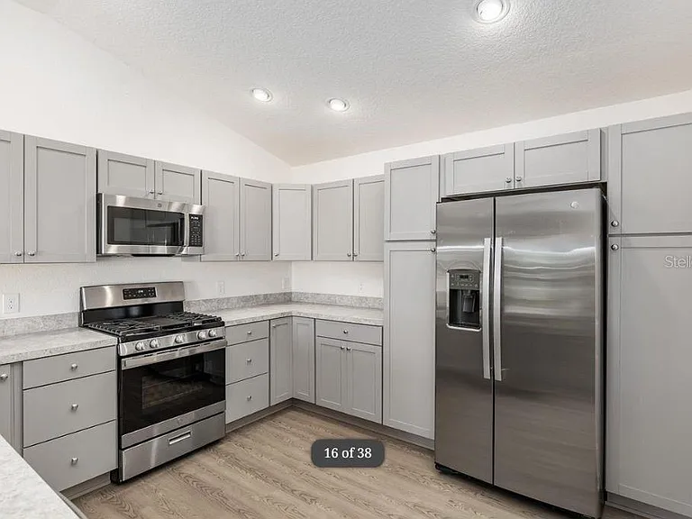 1746 Brody Ct — Photo 14