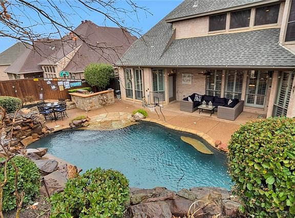 4th image of 1806 Kendall Ct
