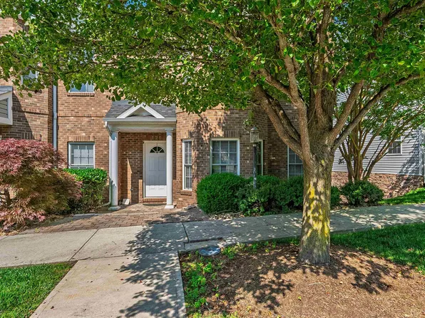 120 Phoenix Blvd, Christiansburg, VA 24073