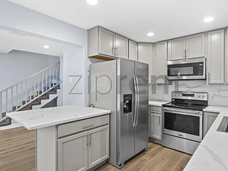 16730 Barnell Ave #2 — Photo 12